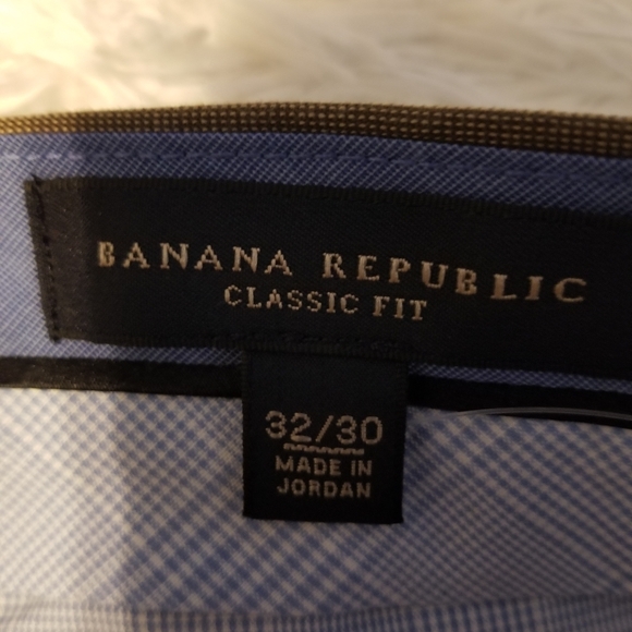 NWT Banana Republic Classic Fit Size 32 Waist Color Khaki - Picture 11 of 11
